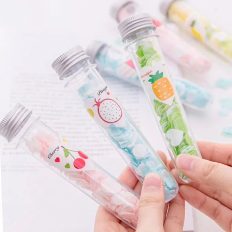 2 Pcs Portable Disposable Paper Soap – Round & Heart-Shaped Mini Soap Sheets for Travel, Outdoor, Camping & Hiking (Random Color)