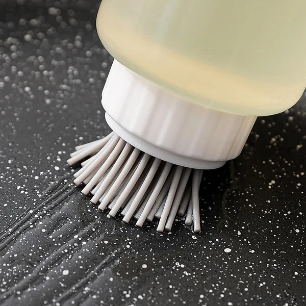 350ml Oil Dispenser Bottle Brush - Image 4