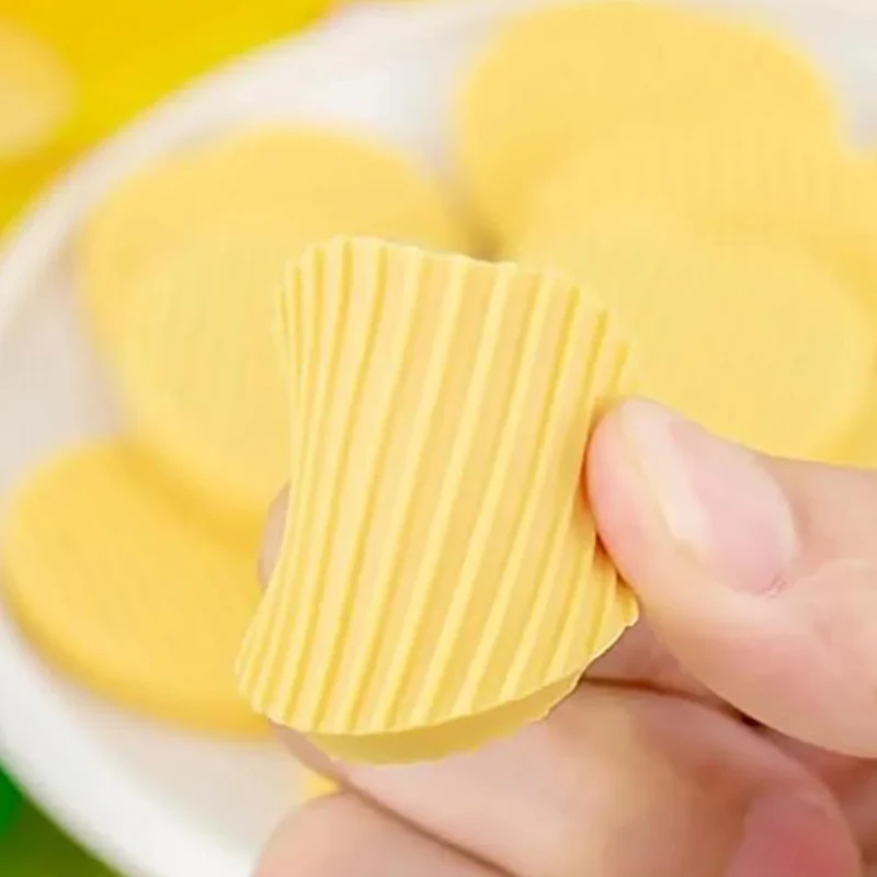 Crisp’s Eraser Potato Chip-Shaped Eraser Set – Cute Snack Design Stationery Erasers (Pack of 4 Pcs) - Image 3