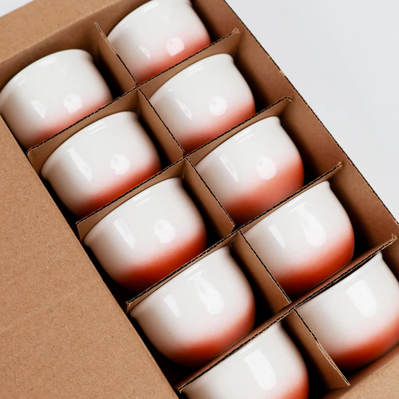 Glaze Red Ceramic Cup – Elegant Coffee & Tea Mug with Glossy Finish - Image 2