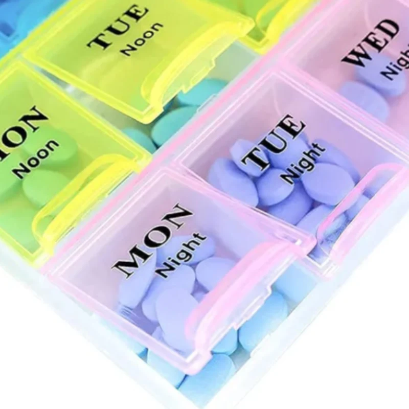 21 Day Medicine Organizer Pill Box – Compact Multi-Compartment Pill & Vitamin Storage with Reminder Function - Image 3