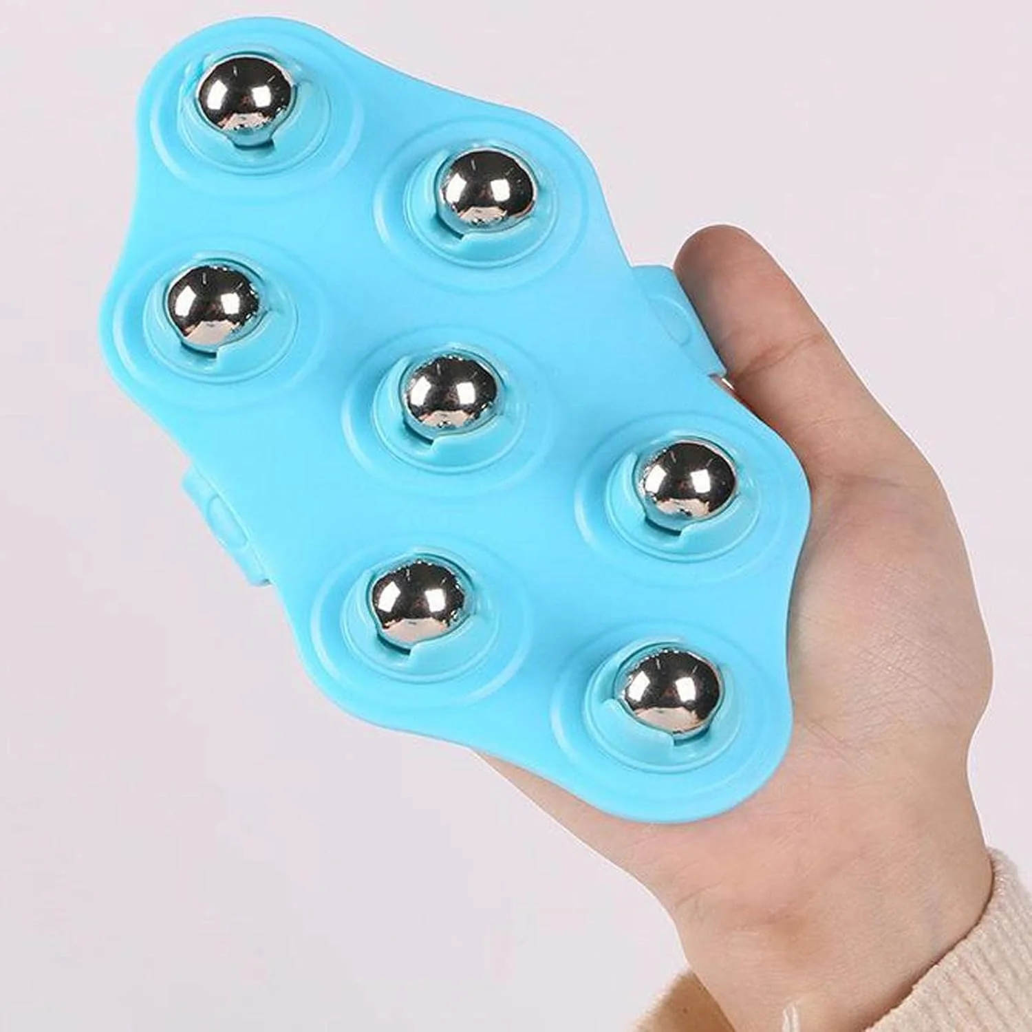 Handheld Palm Massager – Magnetic Pressure Relief Tool for Legs, Thighs & Feet (Random color -Pack of 1) - Image 3