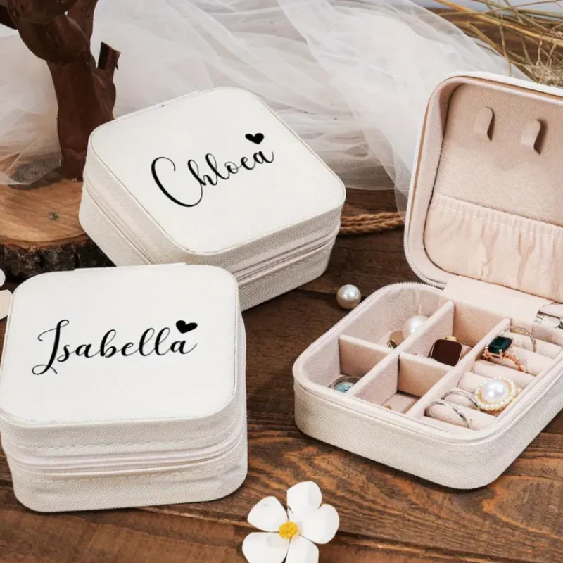 Customized Jewelry Box with Custom Name & Heart – Elegant White Zipper Jewelry Organizer